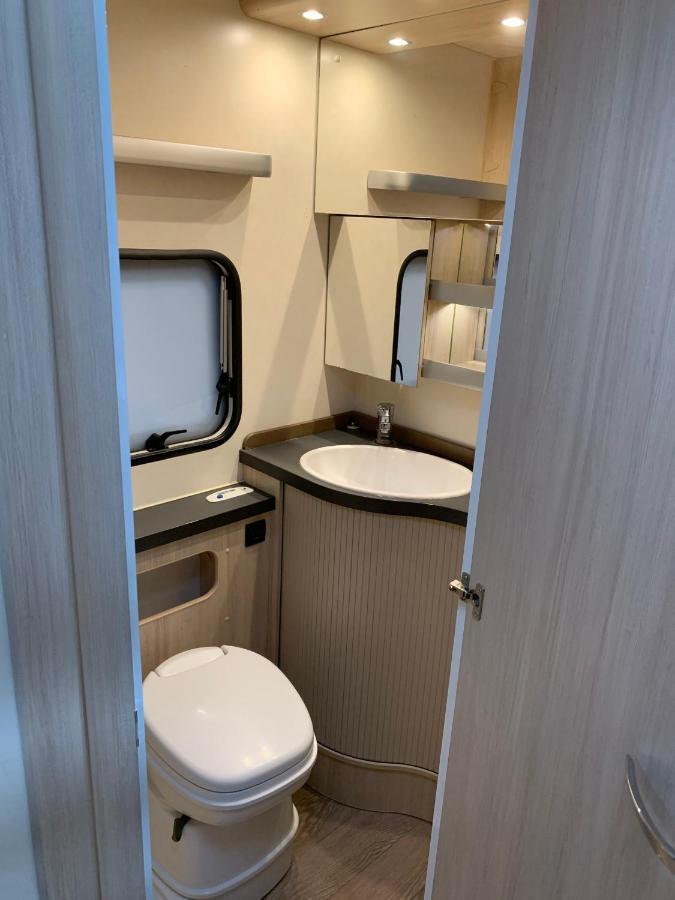 Przyczepy Kempingowe Vip - Osrodek Na Klifie Village - Hel Helska 11 외부 사진